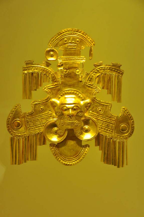 Peça de ouro exposta no famoso e impressionante Musel del Oro, em Bogotá, na Colômbia